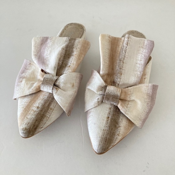 Anthropologie Farylrobin Amaral Neutral Fabric Stripped Slip On Mules Sz 37 - Picture 1 of 7